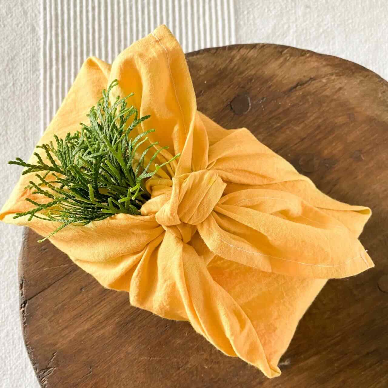 Furoshiki Reusable Gift Wrapping Cloth Large (29" x 29"): Dijon